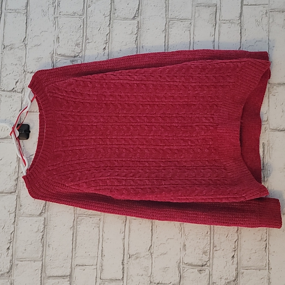 Sweater Girl size M